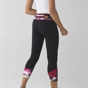 Pace Rival Crop Black Pigment Wind Berry Rumble Multi never worn with drawcord